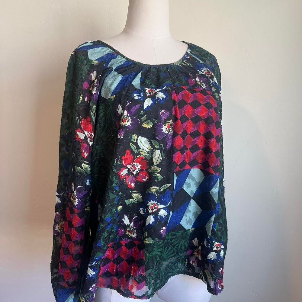 NWOT Multi-colored patch design Kate and Mallory floral blouse size large.
